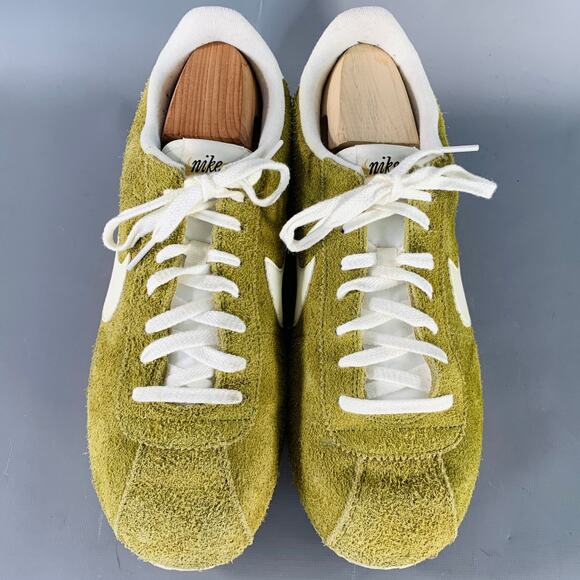 NIKE Size 11 Cortez SE Moss Green Suede Low Top Sneakers - Picture 4 of 8